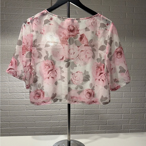 Divided White Cream Boxy Crop Blouse - Picture 2 of 3